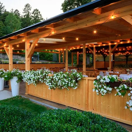 Отель Ermi Jince